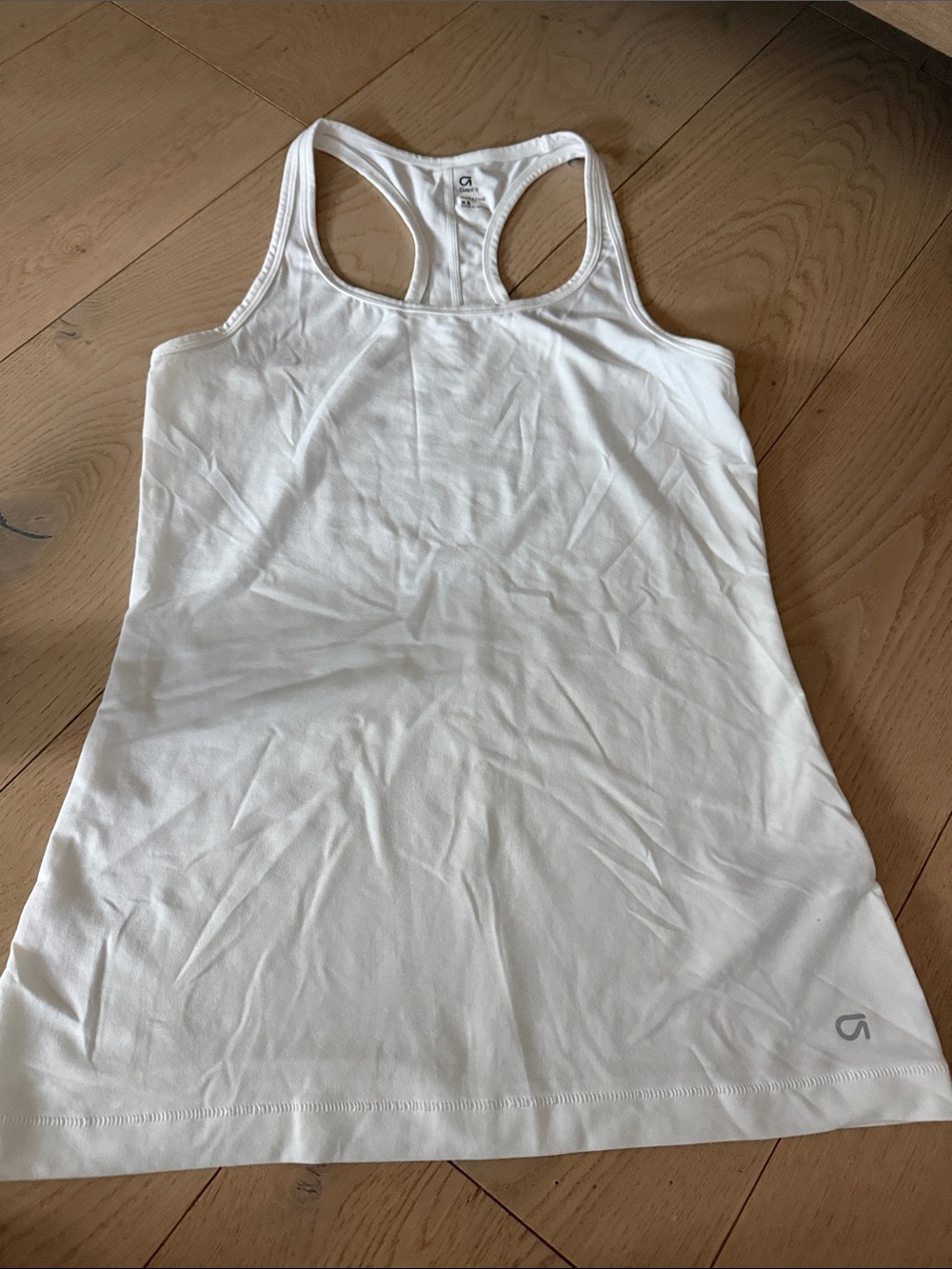 Like new Gap Fit white tank